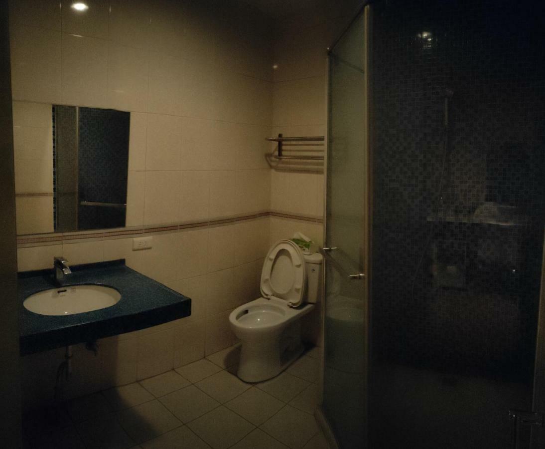 Yes 17 Otel Luodong Dış mekan fotoğraf